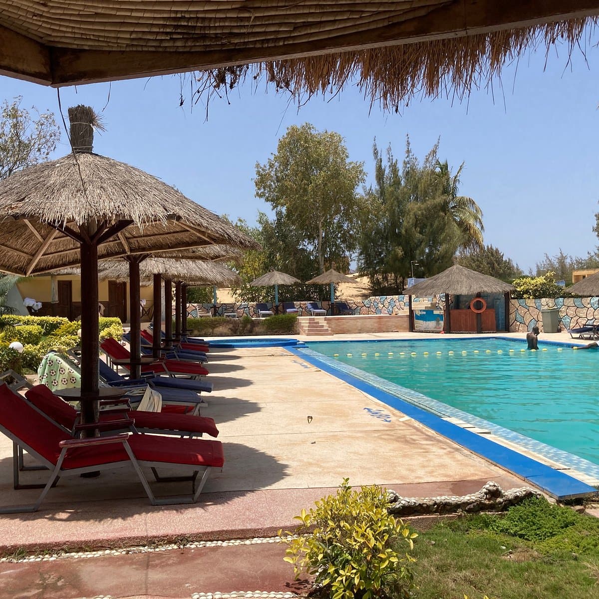 Appartement avec piscine — photo 4
